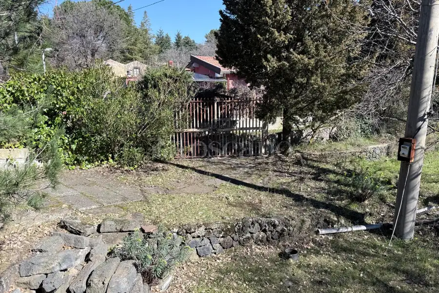 Villa in vendita di 240 mq a €78.000 (rif. 19/2026)