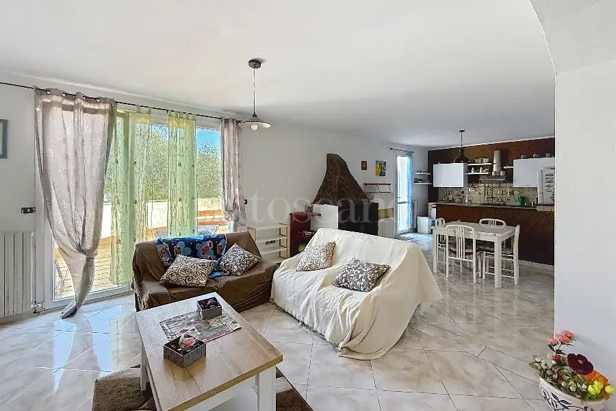 Villa in vendita di 230 mq a €288.000 (rif. 22/2026)