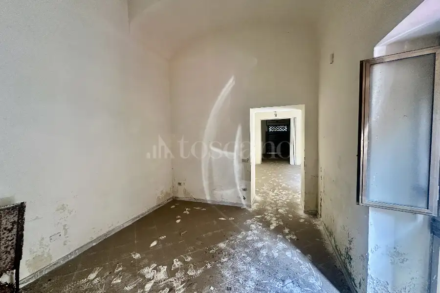 Negozio in vendita di 120 mq a €159.000 (rif. 4/2026)