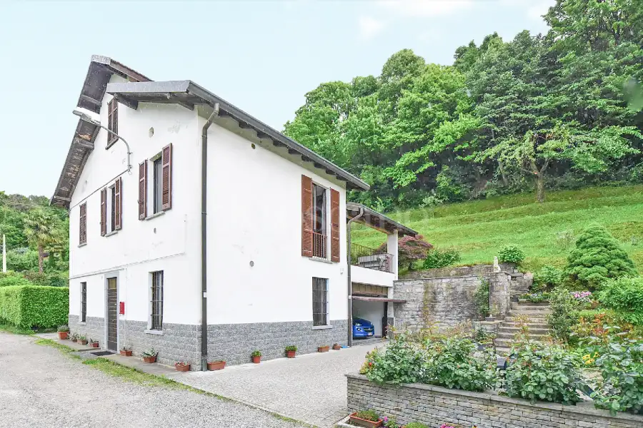 Villa Plurifamiliare in vendita di 161 mq a €620.000 (rif. 22/2024)