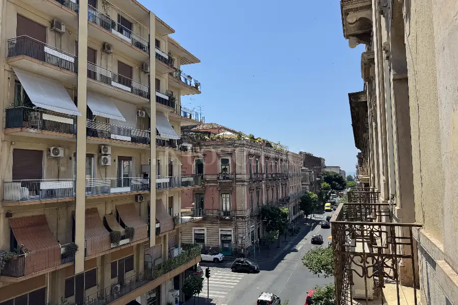 Casa in vendita di 340 mq a €690.000 (rif. 144/2025)