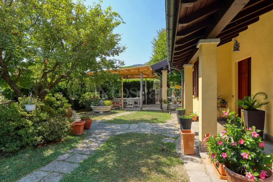 Villa in vendita di 270 mq a €540.000 (rif. 119/2026)