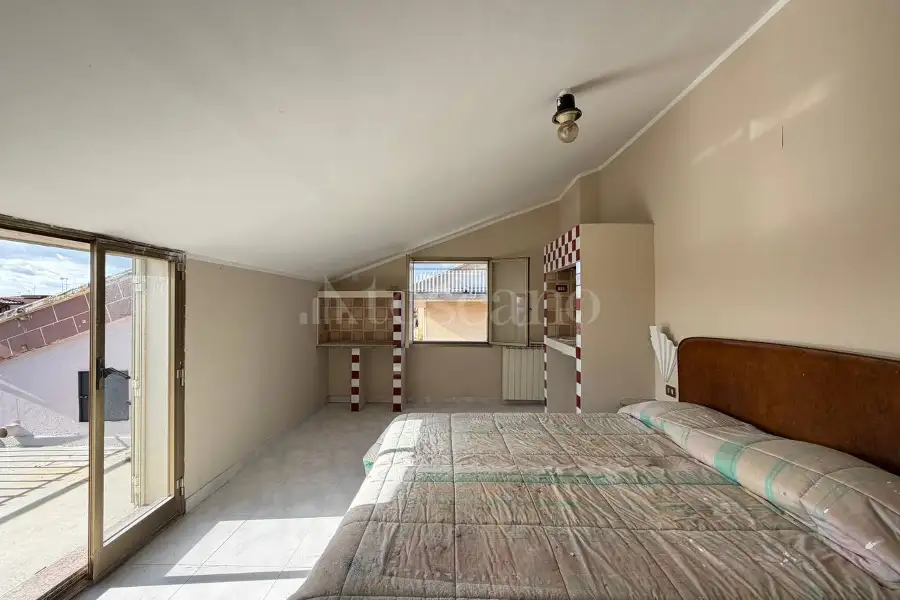 Palazzo in affitto di 500 mq a €5.800 (rif. 216/2025)