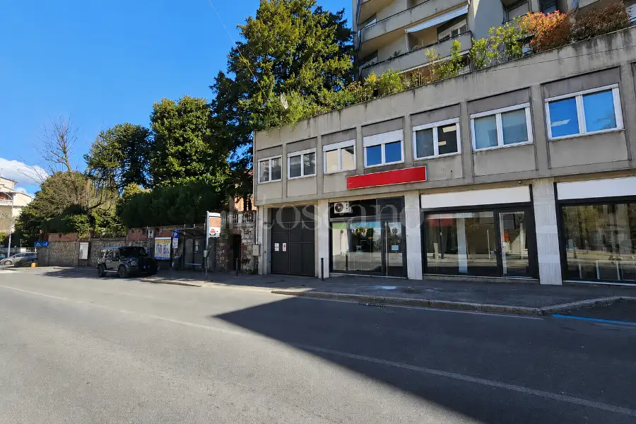 Negozio in vendita di 100 mq a €112.000 (rif. 19/2026)