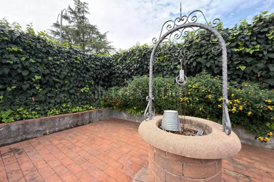 Villa in vendita di 200 mq a €775.000 (rif. 162/2025)