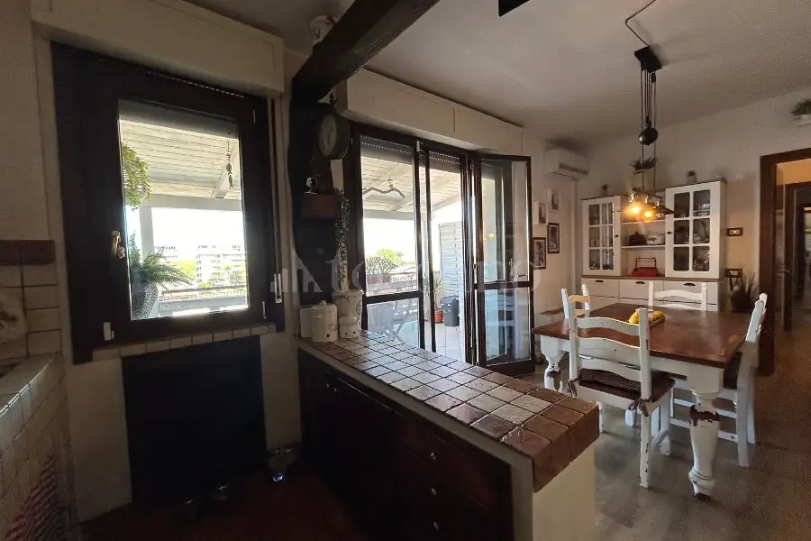 Attico in vendita di 90 mq a €299.000 (rif. 6/2026)