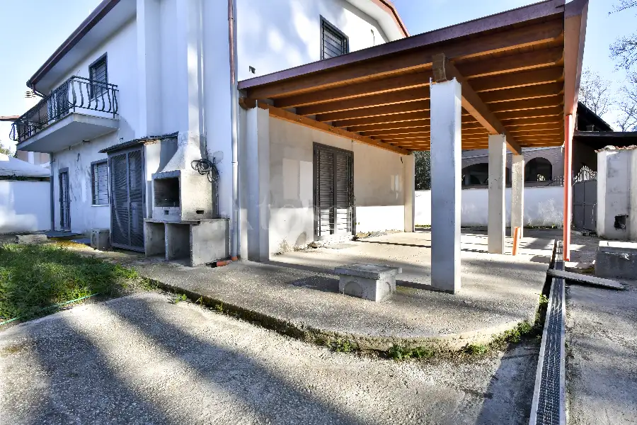 Villa in vendita di 190 mq a €419.000 (rif. 25/2026)