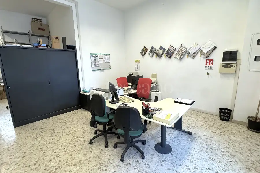 Negozio in vendita di 44 mq a €57.000 (rif. 22/2026)