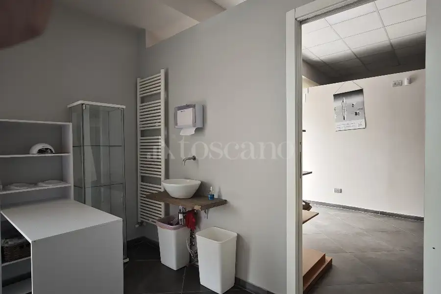 Negozio in vendita di 80 mq a €99.000 (rif. 20/2025)
