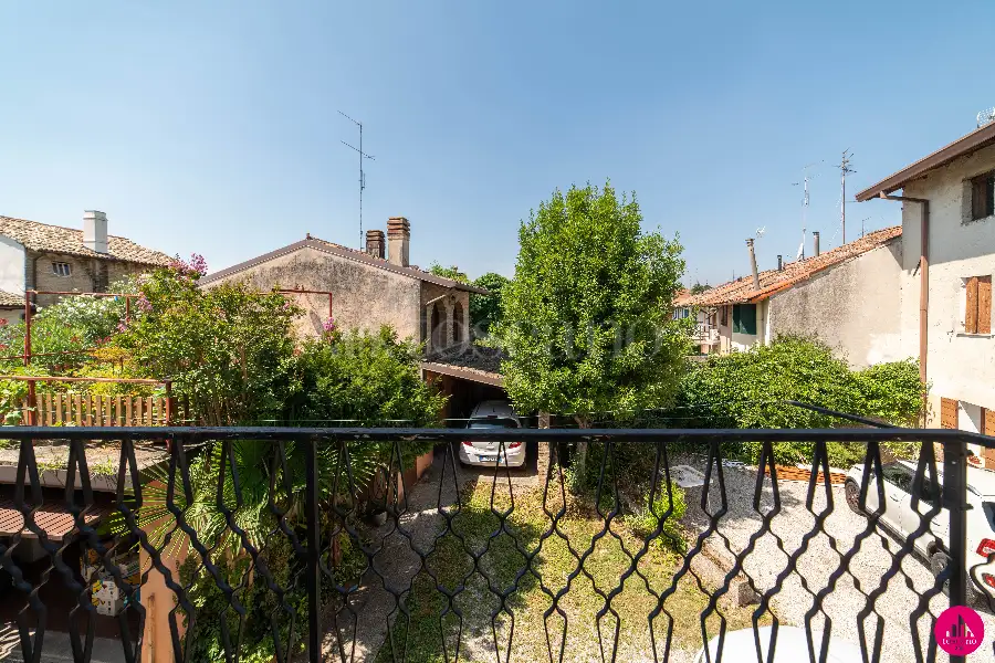 Villino a Schiera in vendita di 140 mq a €135.000 (rif. 143/2025)