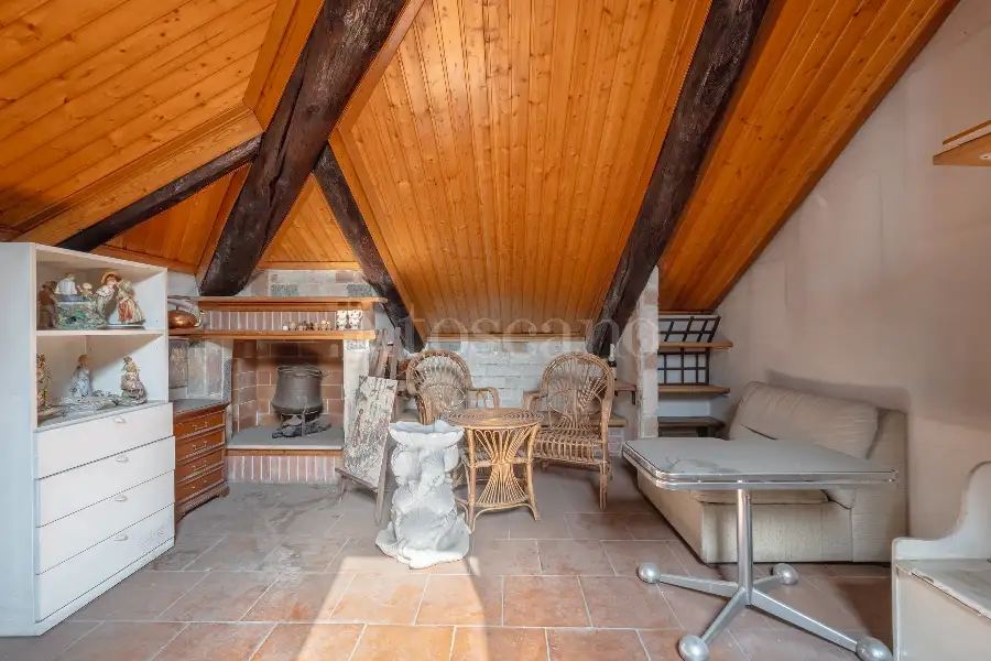 Casa Indipendente in vendita di 200 mq a €510.000 (rif. 36/2026)