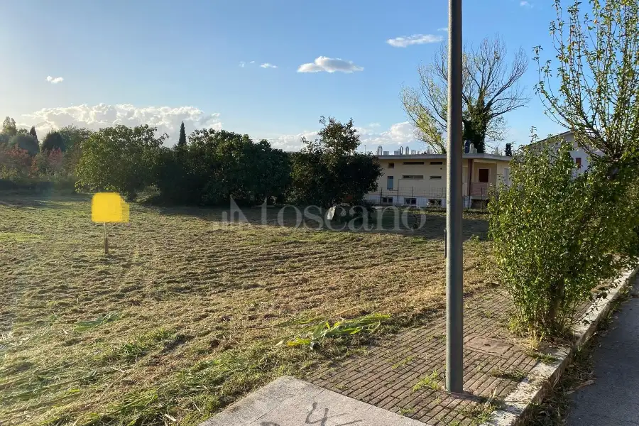 Edificabile Residenziali in vendita di 2.528 mq a €170.000 (rif. 34/2024)