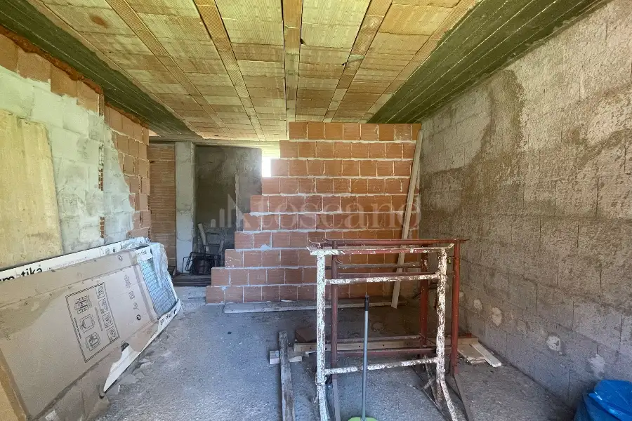 Villa in vendita di 320 mq a €299.000 (rif. 26/2025)