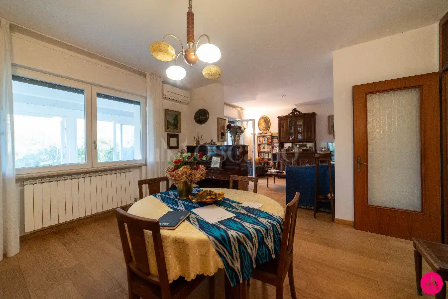 Villino a Schiera in vendita di 190 mq a €350.000 (rif. 34/2026)
