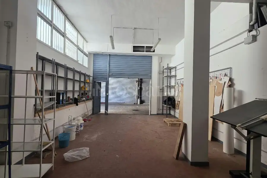 Negozio in affitto di 51 mq a €500 (rif. 29/2026)