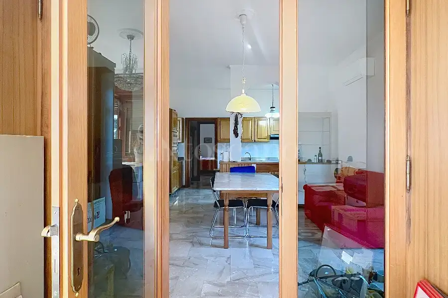 Villa in vendita di 630 mq a €670.000 (rif. 195/2025)