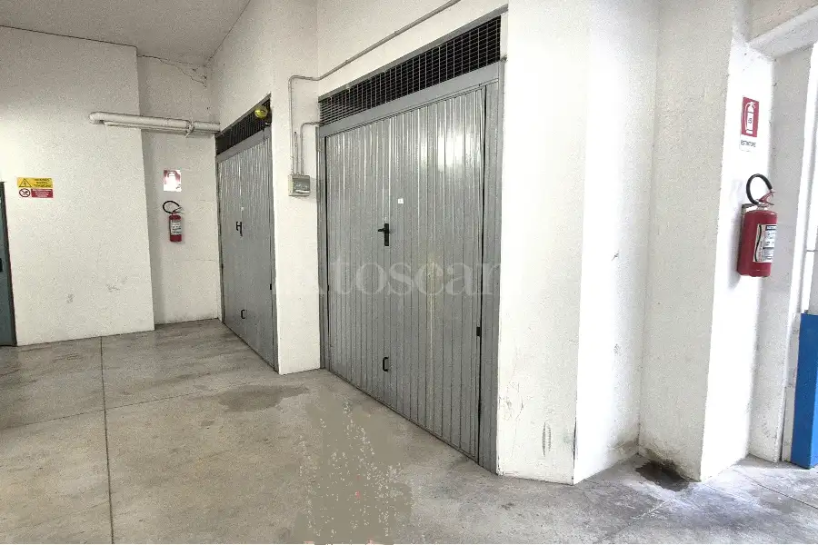 Box in affitto di 14 mq a €250 (rif. 9/2026)