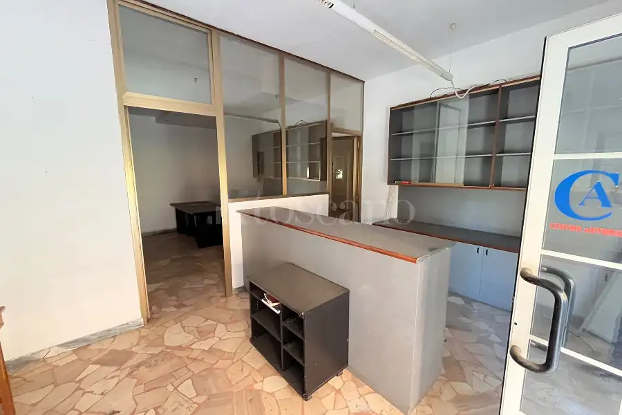 Negozio in vendita di 51 mq a €79.000 (rif. 45/2026)
