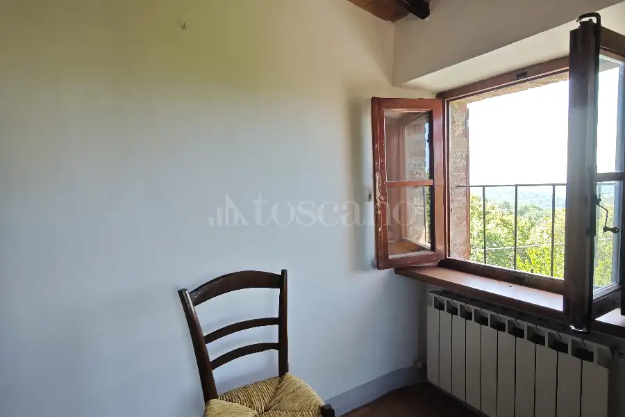 Casale in vendita di 300 mq a €570.000 (rif. 24/2022)