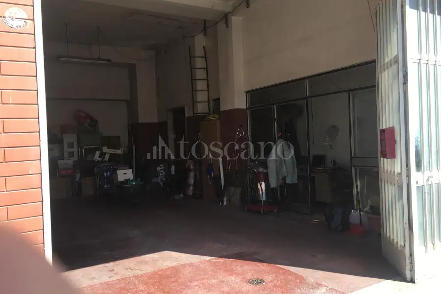 Casa in vendita di 320 mq a €350.000 (rif. 23/2026)