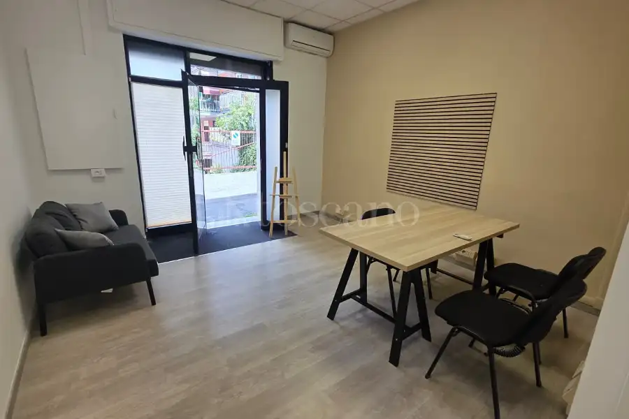 Negozio in affitto di 20 mq a €590 (rif. 16/2026)