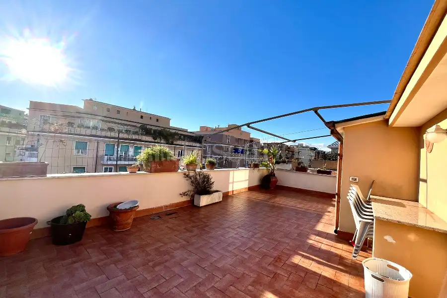 Superattico in vendita di 74 mq a €429.000 (rif. 1/2026)