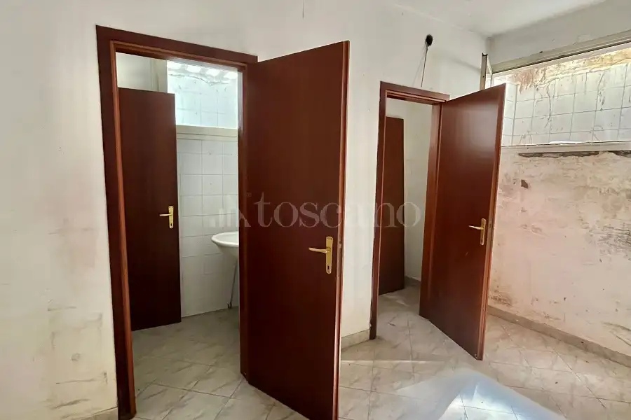 Negozio in affitto di 120 mq a €650 (rif. 29/2026)