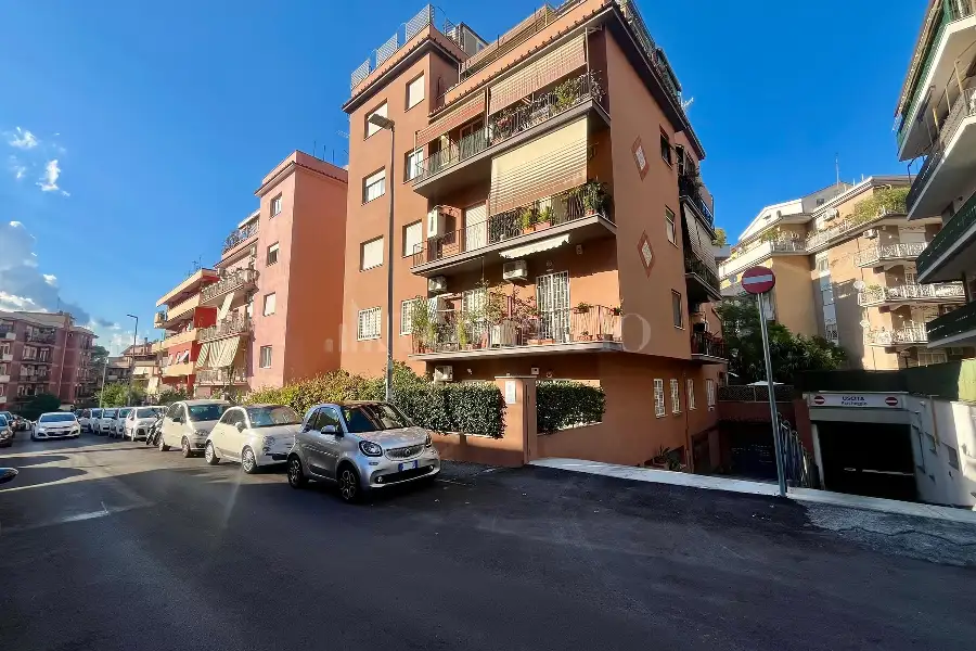 Casa in vendita di 100 mq a €295.000 (rif. 61/2026)