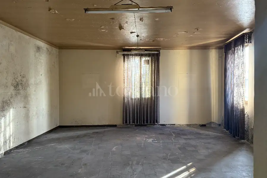 Rustico in vendita di 350 mq a €395.000 (rif. 3/2026)