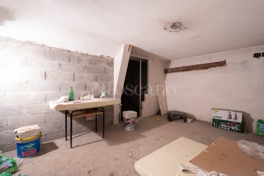 Magazzino in vendita di 1.200 mq a €290.000 (rif. 23/2025)