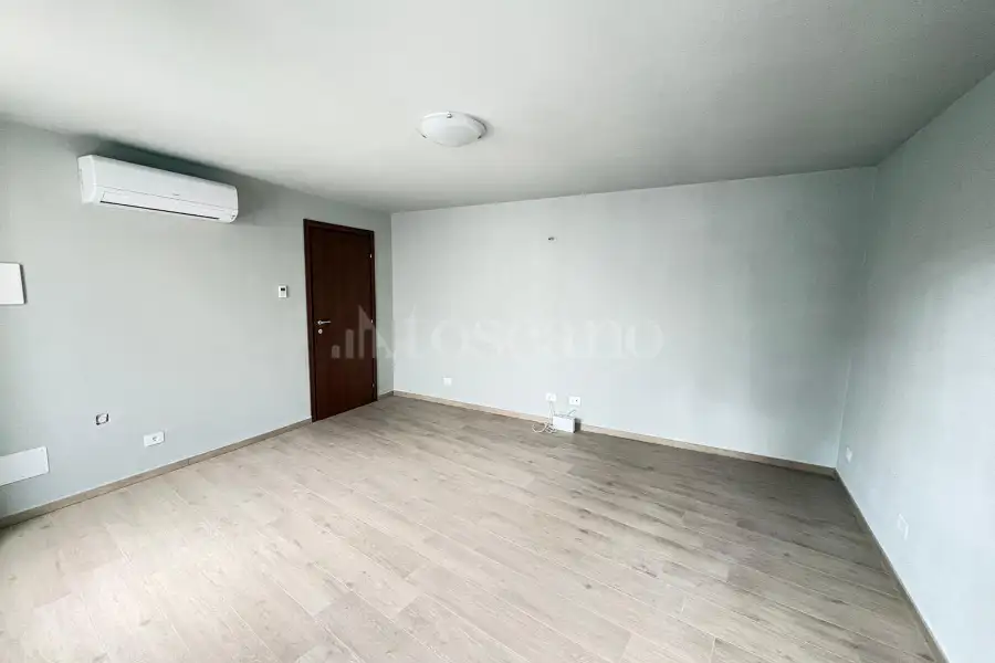 Stabile Uso Ufficio in affitto di 40 mq a €500 (rif. 6/2026)