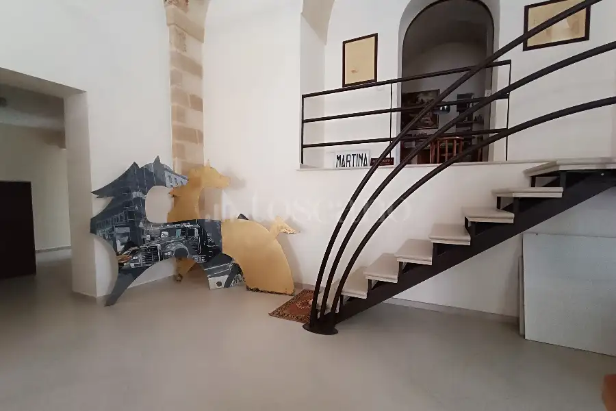 Ufficio in affitto di 140 mq a €2.000 (rif. 70/2024)