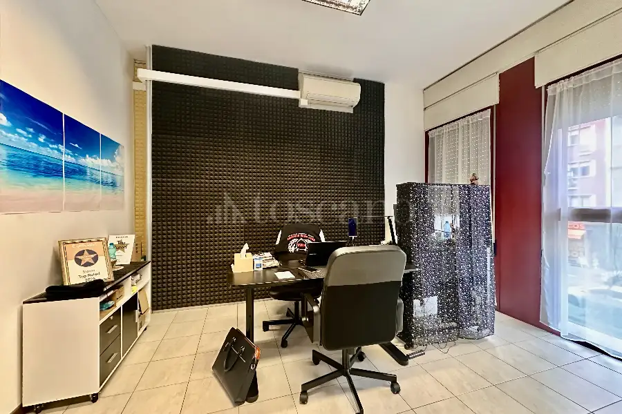 Attività Commerciale in vendita di 120 mq a €39.000 (rif. 3/2026)