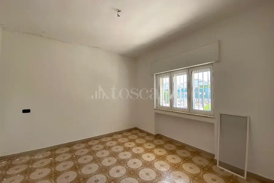 Villa in vendita di 260 mq a €330.000 (rif. 42/2026)