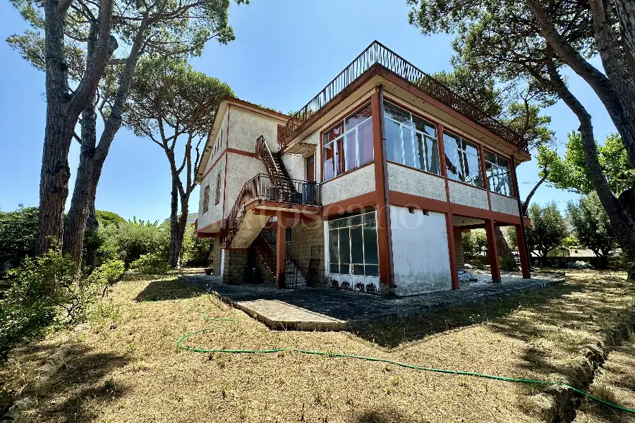 Casa Indipendente in vendita di 190 mq a €275.000 (rif. 69/2025)