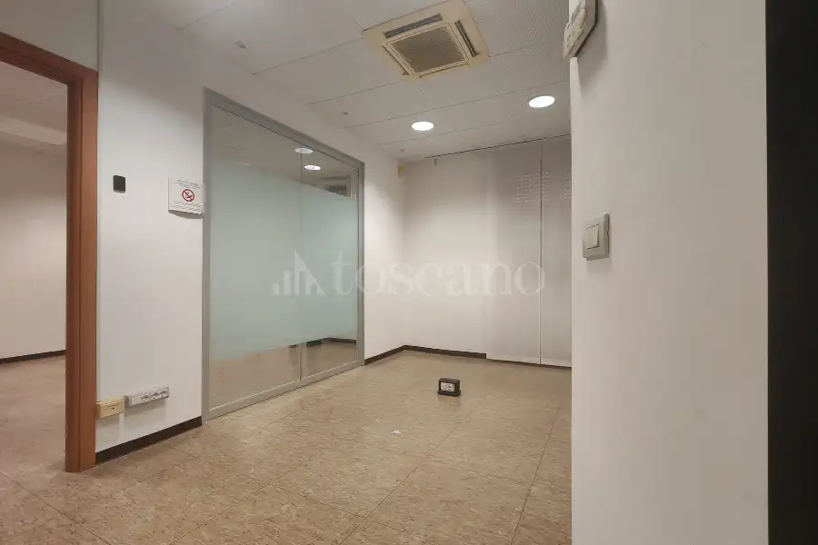 Palazzo in vendita di 800 mq a €1.300.000 (rif. 25/2026)