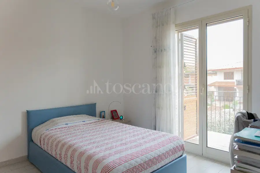 Villa Bifamiliare in vendita di 230 mq a €448.000 (rif. 166/2025)