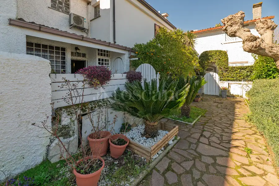 Villino a Schiera in vendita di 75 mq a €199.000 (rif. 9/2026)