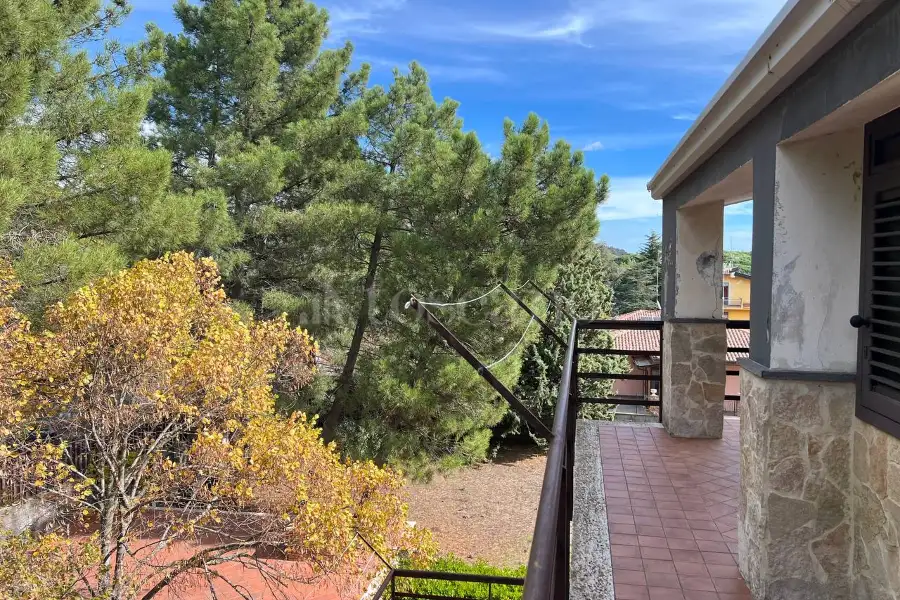 Villa in vendita di 396 mq a €445.000 (rif. 168/2025)