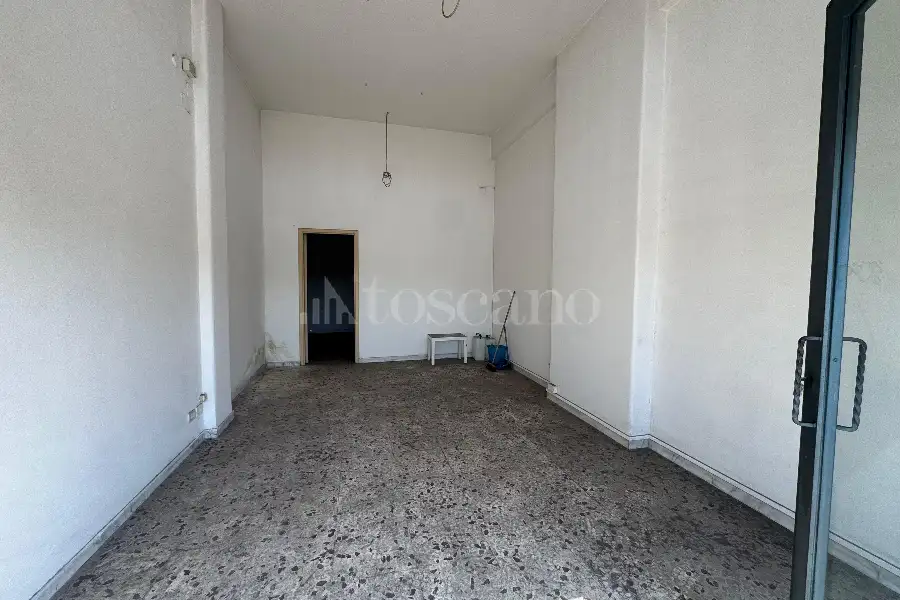 Negozio in vendita di 40 mq a €48.000 (rif. 114/2026)