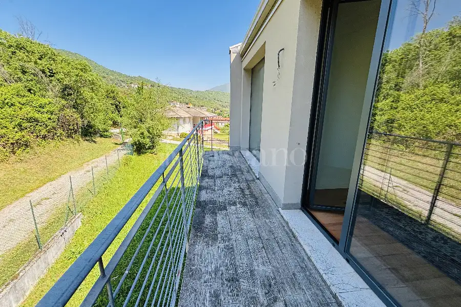 Villa in vendita di 255 mq a €1.200.000 (rif. 21/2026)