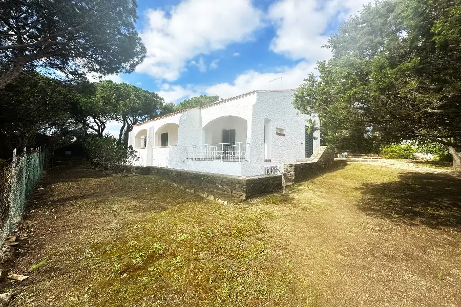 Villa in vendita di 213 mq a €1.850.000 (rif. 38/2024)