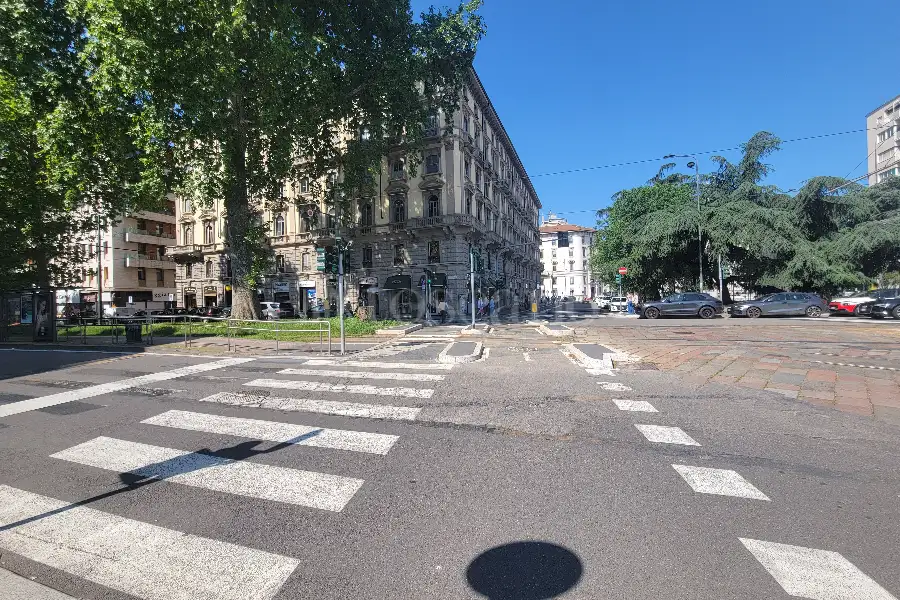 Negozio in vendita di 200 mq a €3.600.000 (rif. 52/2025)