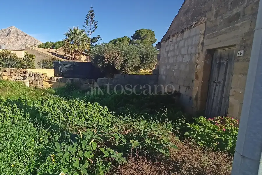 Edificabile Residenziali in vendita di 200 mq a €39.000 (rif. 68/2025)