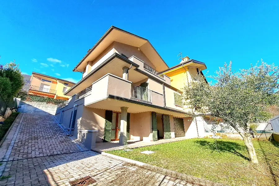 Villa in vendita di 250 mq a €529.000 (rif. 73/2025)