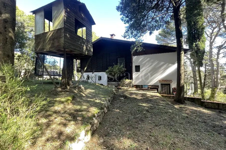 Villa in vendita di 156 mq a €390.000 (rif. 19/2026)