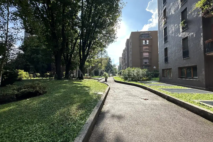 Box in affitto di 16 mq a €220 (rif. 18/2026)