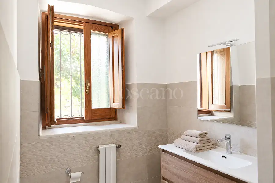 Casa Indipendente in vendita di 252 mq a €495.000 (rif. 23/2026)