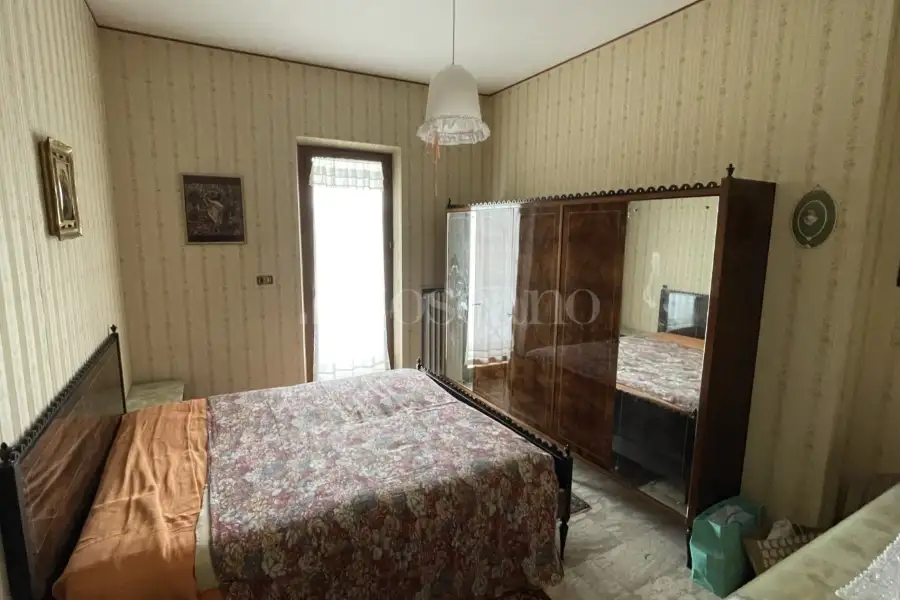 Casa Indipendente in vendita di 310 mq a €159.000 (rif. 1/2026)