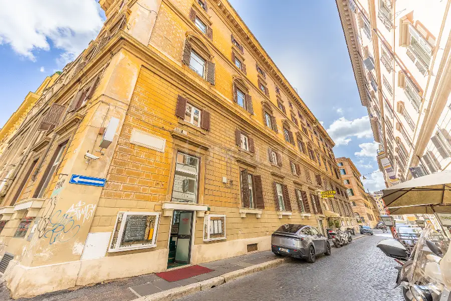Albergo in vendita di 592 mq a €1.999.000 (rif. 17/2025)